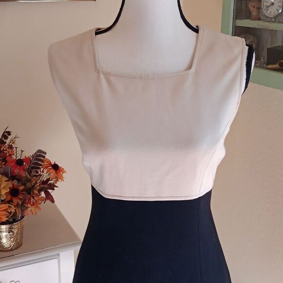 INC International Concepts Colorblock Dress - Picture 2 of 9